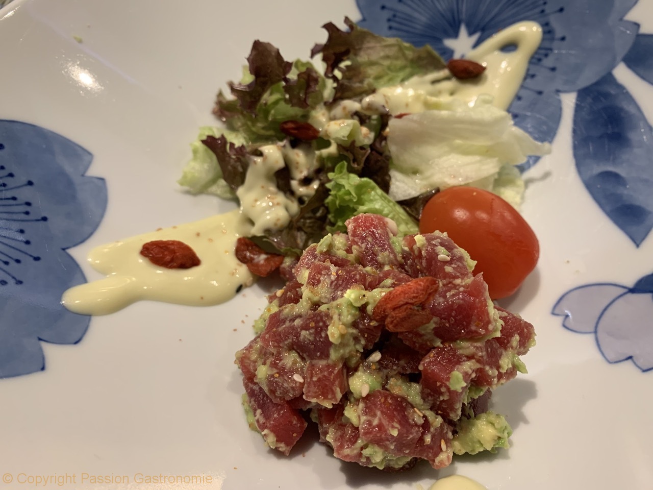 Restaurant Nonbe Daigaku - Tartare de thon et avocat