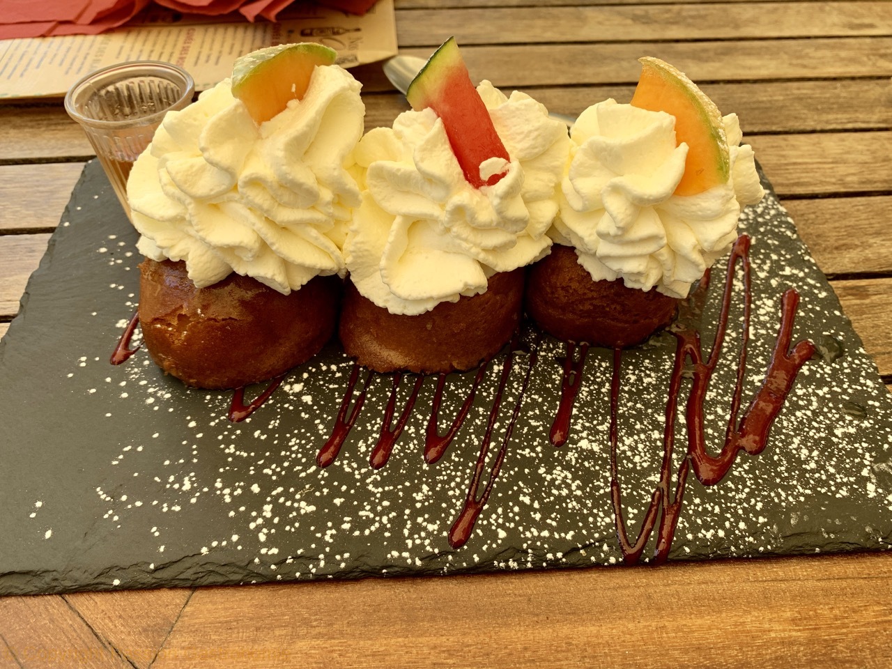 La Guinguette - Mega baba au rhum