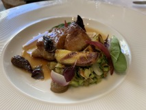 Restaurant Stirwen - Ris de veau, rôti aux légumes du printemps, jus de veau aux morilles